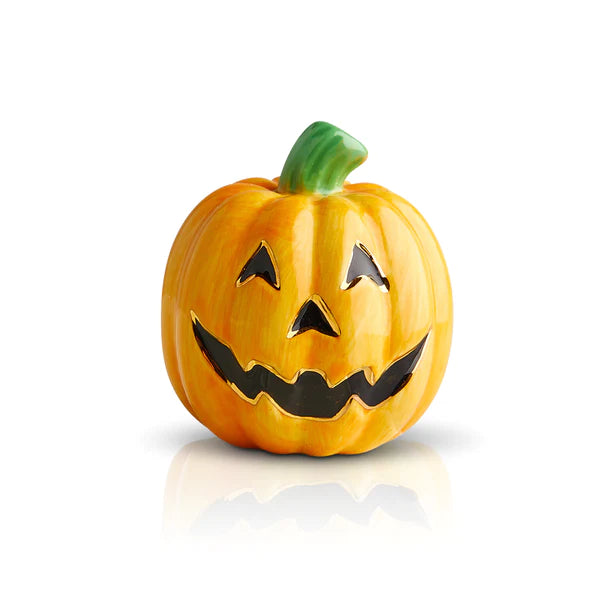 Mini carved cutie (jack o lantern)